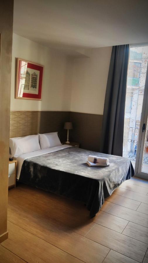 Hostal Agua Alegre Барселона Екстер'єр фото