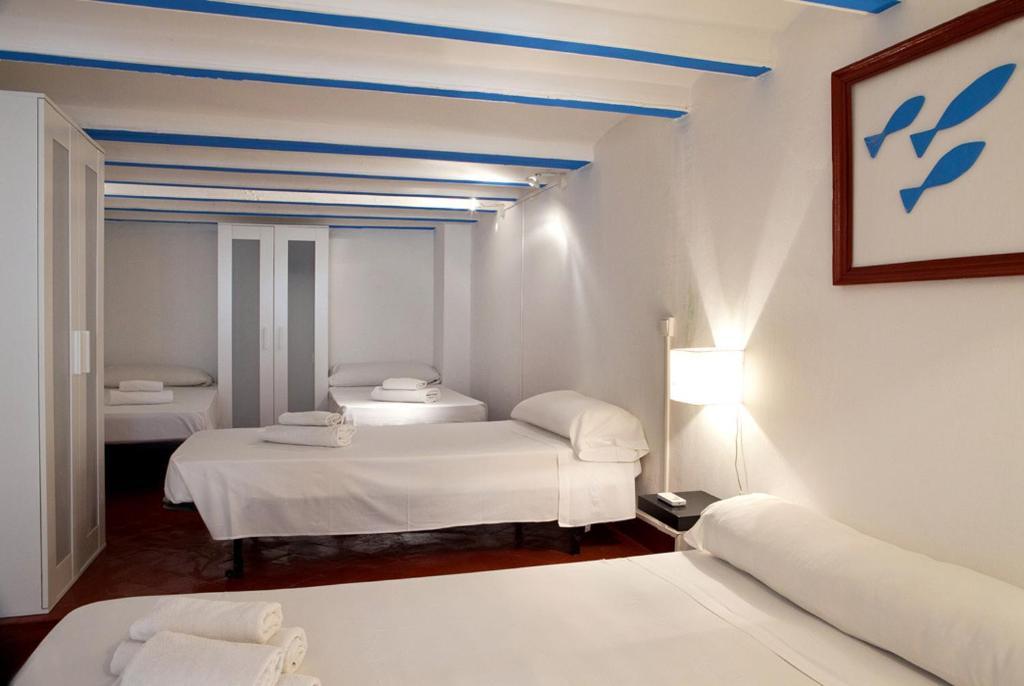 Hostal Agua Alegre Барселона Номер фото