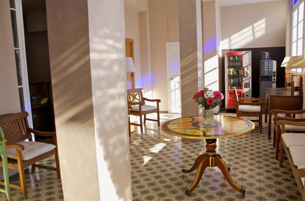 Hostal Agua Alegre Барселона Екстер'єр фото